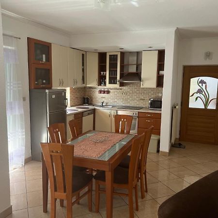 Apartman Ilic Appartement Metković Buitenkant foto