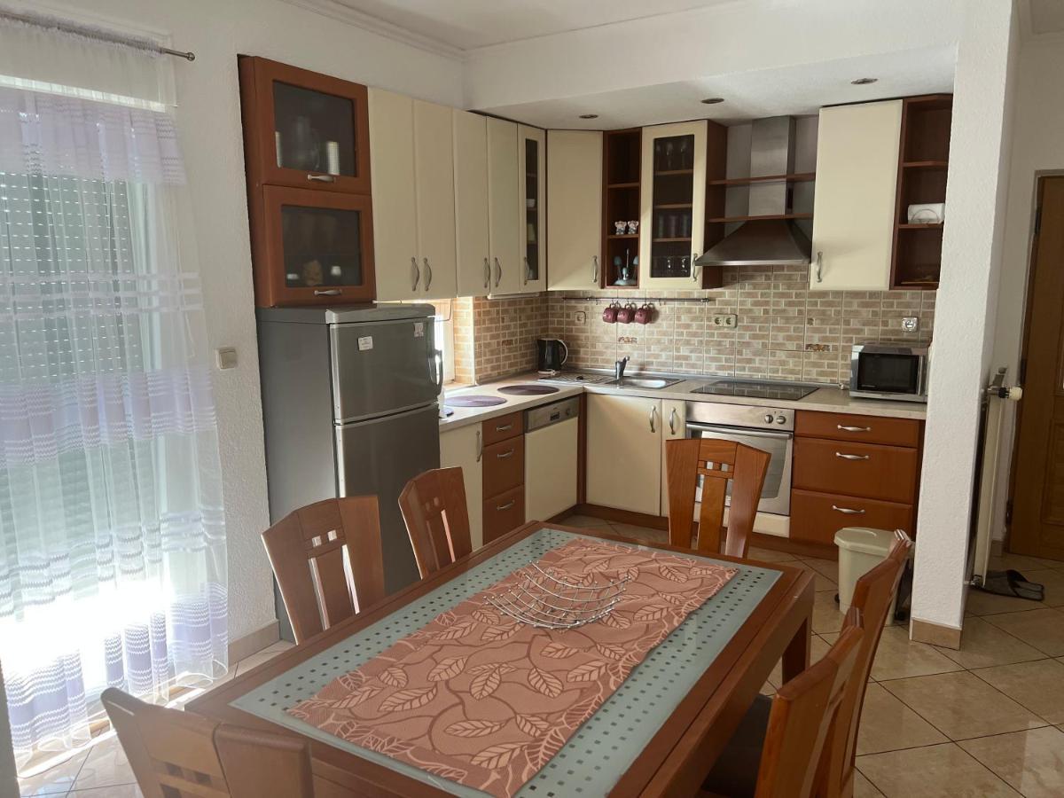 Apartman Ilic Appartement Metković Buitenkant foto